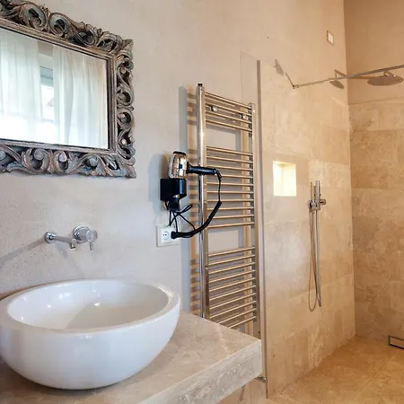 Casanova Di Neri Relais Agroturismo