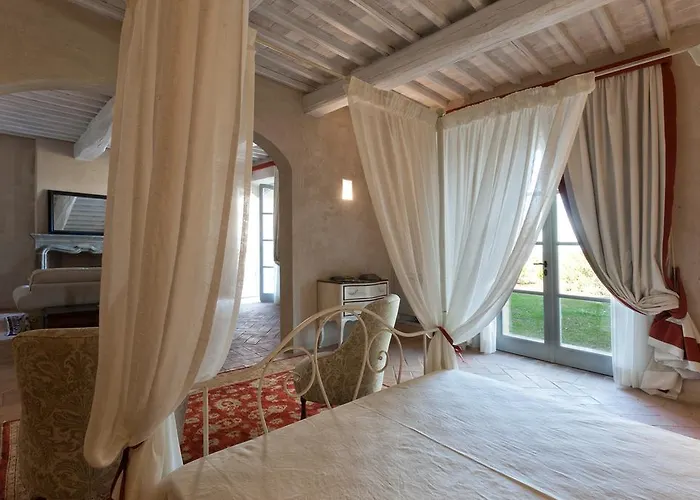 팜스테이 카사노바 디 네리 렐라이스 몬탈치노